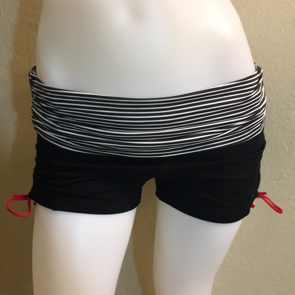 Great Cond Bebe Sport Workout Shorts - Picture 8 of 8